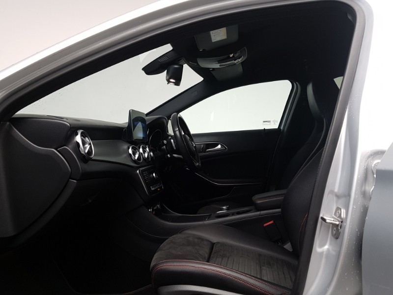 Used Mercedes-Benz GLA 2019 for sale - 77969371: Photo 5