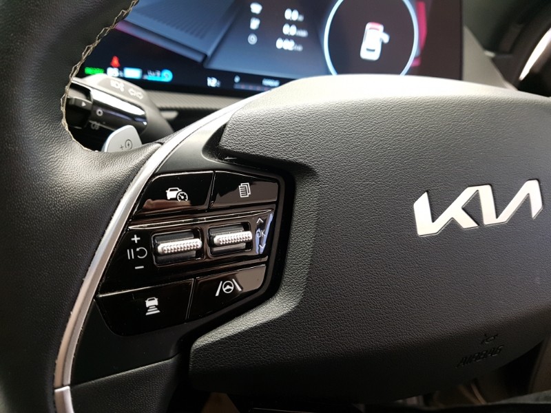 Used Kia EV6 2023 for sale - 77922882: Photo 15