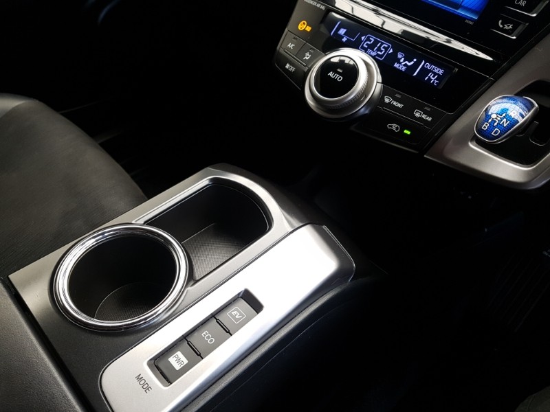 Used Toyota Prius+ 2019 for sale - 78114045: Photo 17