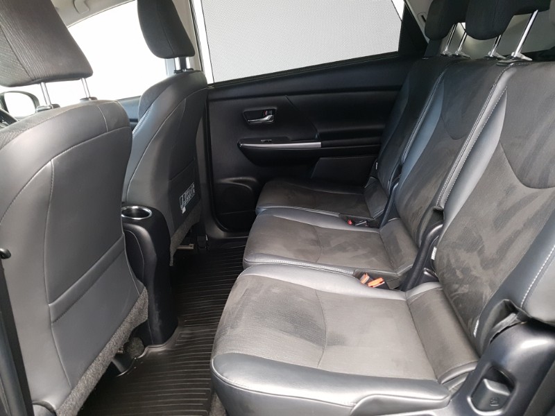 Used Toyota Prius+ 2019 for sale - 78114045: Photo 6