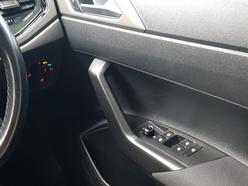 Used Volkswagen Polo 2018 for sale - 77750953: Photo 17