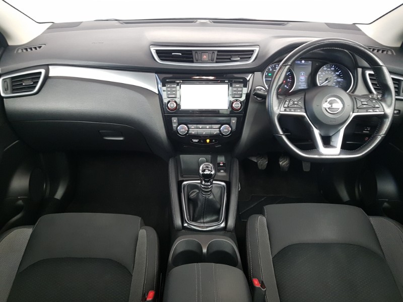 Used Nissan Qashqai 2018 for sale - 76630679: Photo 2