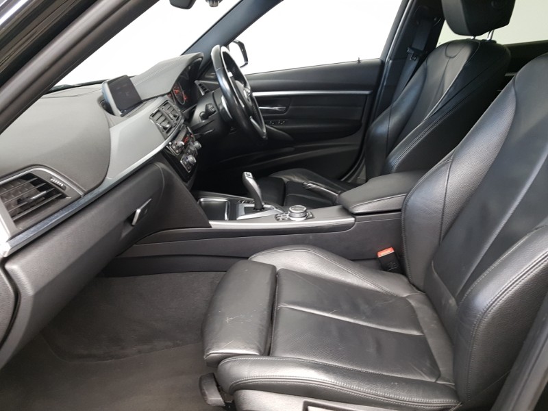 Used BMW 3 Series 2018 for sale - 77142120: Photo 5