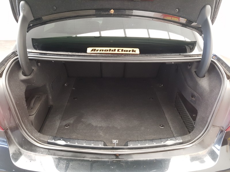 Used BMW 3 Series 2018 for sale - 77142120: Photo 8