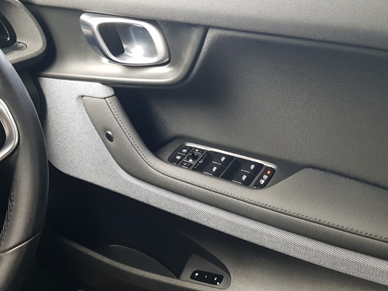 Used Polestar Polestar 2 2023 for sale - 77948103: Photo 18