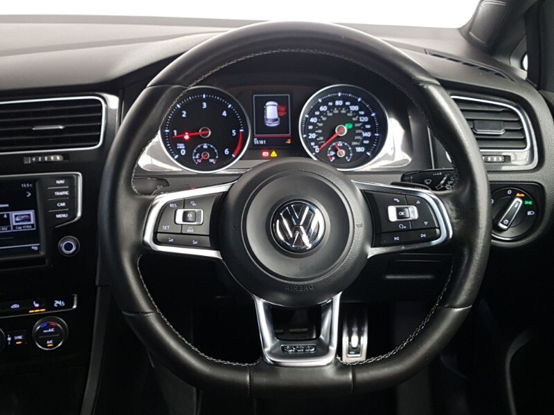 Used Volkswagen Golf 2016 for sale - 77366456: Photo 10