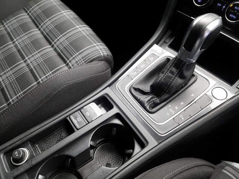 Used Volkswagen Golf 2016 for sale - 77366456: Photo 17