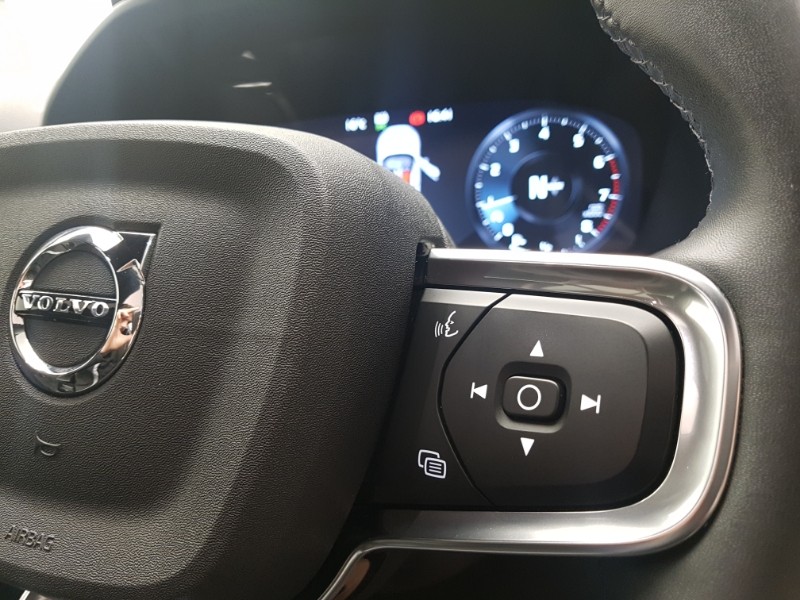 Used Volvo XC40 2021 for sale - 76502414: Photo 16