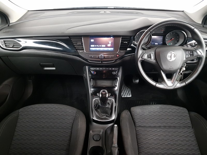 Used Vauxhall Astra 2019 for sale - 77343374: Photo 2