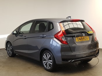 Used Honda Jazz 2019 for sale - 79038868: Photo