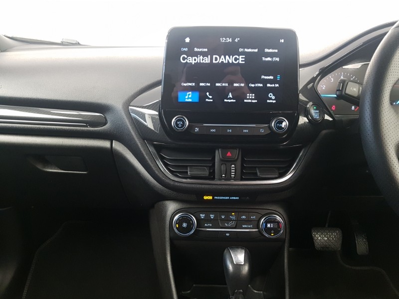 Used Ford Fiesta 2017 for sale - 76745792: Photo 11