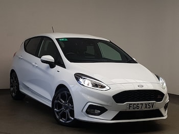 Used Ford Fiesta 2017 for sale - 76745792: Photo