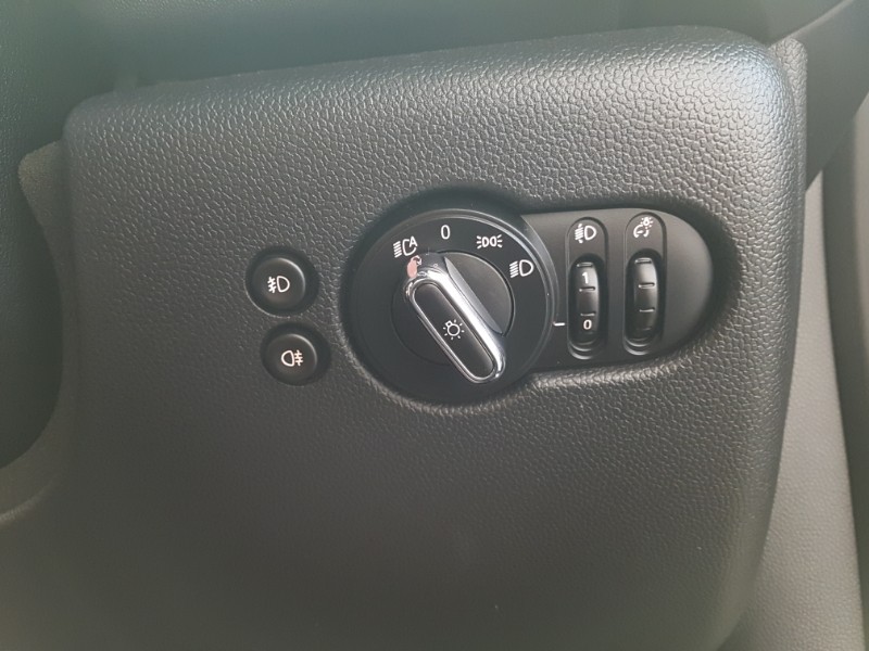 Used MINI Convertible 2019 for sale - 76543600: Photo 12