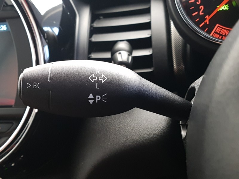 Used MINI Convertible 2019 for sale - 76543600: Photo 18