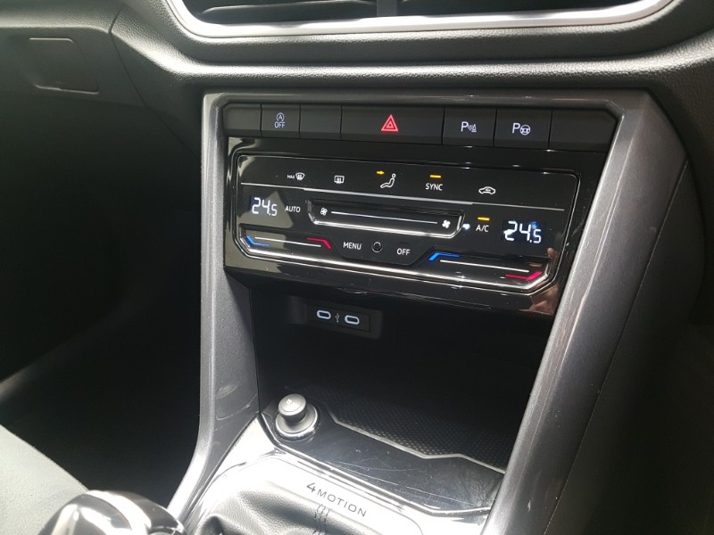 Used Volkswagen T-Roc 2023 for sale - 76779963: Photo 18