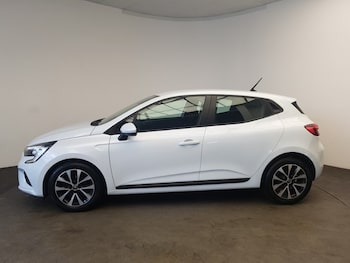 Used Renault Clio 2021 for sale - 75448200: Photo