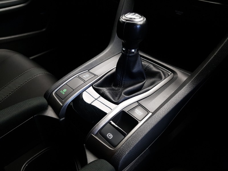 Used Honda Civic 2018 for sale - 78013461: Photo 17