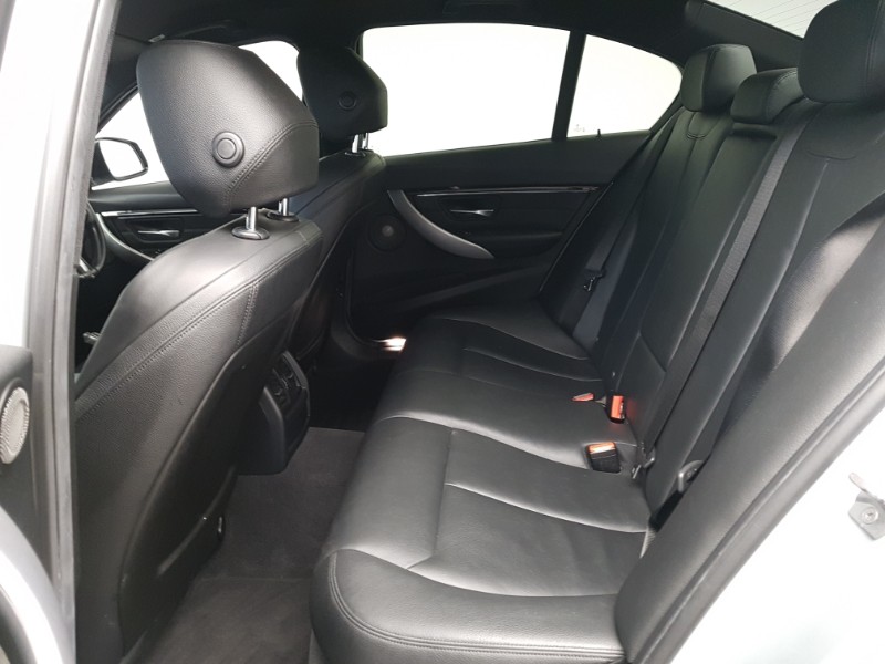 Used BMW 3 Series 2017 for sale - 76648553: Photo 6