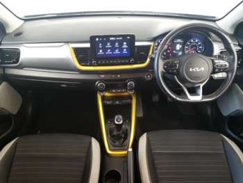 Used Kia Stonic 2023 for sale - 75114278: Photo