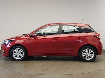 Used Hyundai i20 2017 for sale - 78634586: Photo