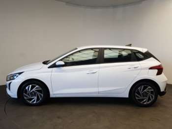 Used Hyundai i20 2024 for sale - 74329786: Photo