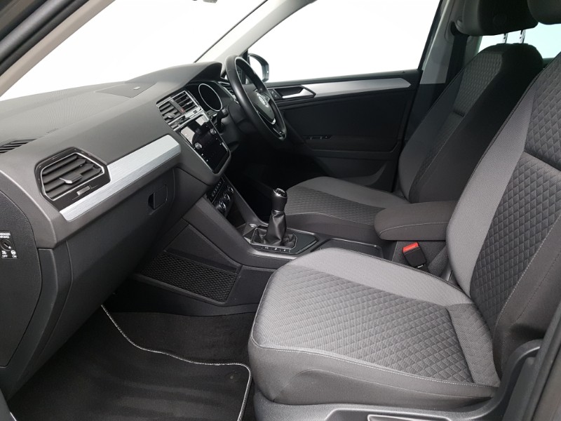 Used Volkswagen Tiguan 2019 for sale - 77678380: Photo 5