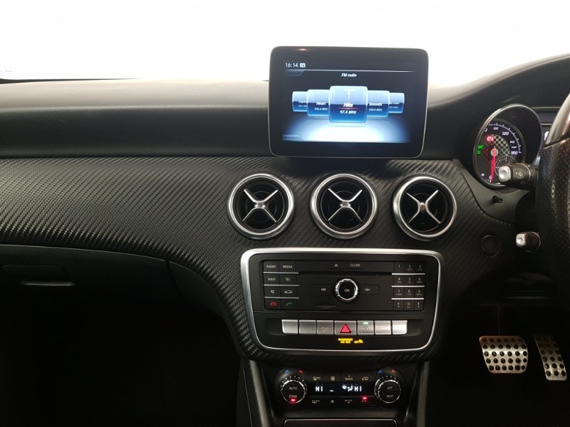 Used Mercedes-Benz A-Class 2018 for sale - 76932427: Photo 11