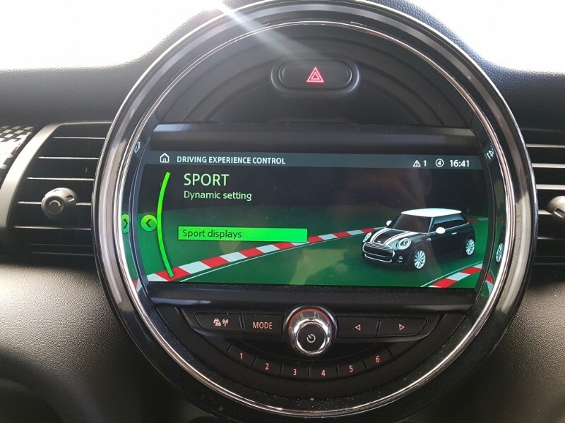 Used MINI Hatch 2018 for sale - 76465431: Photo 14