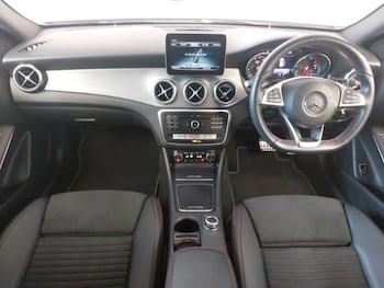 Used Mercedes-Benz GLA 2020 for sale - 78670254: Photo