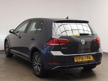 Used Volkswagen Golf 2018 for sale - 79477444: Photo