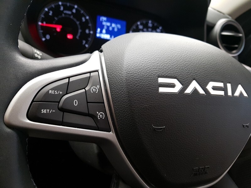 Used Dacia Duster 2023 for sale - 76437843: Photo 13