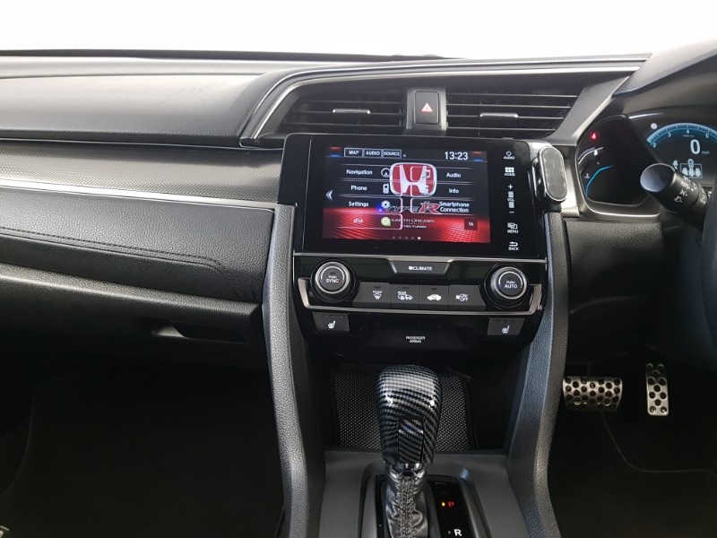 Used Honda Civic 2018 for sale - 77214224: Photo 11