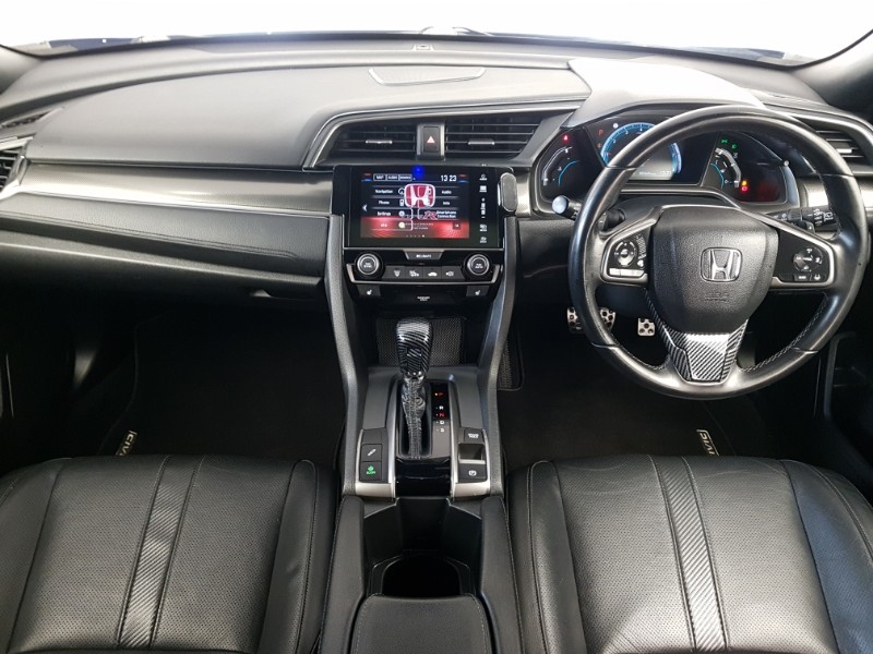 Used Honda Civic 2018 for sale - 77214224: Photo 2