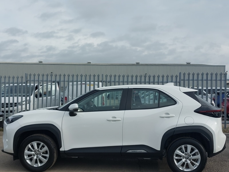 Used Toyota Yaris Cross 2022 for sale - 77086898: Photo 4