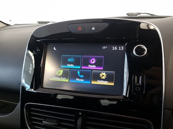 Used Renault Clio 2017 for sale - 76195672: Photo 10
