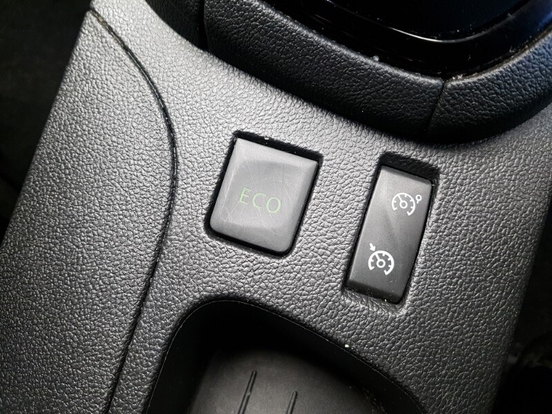 Used Renault Clio 2017 for sale - 76195672: Photo 16