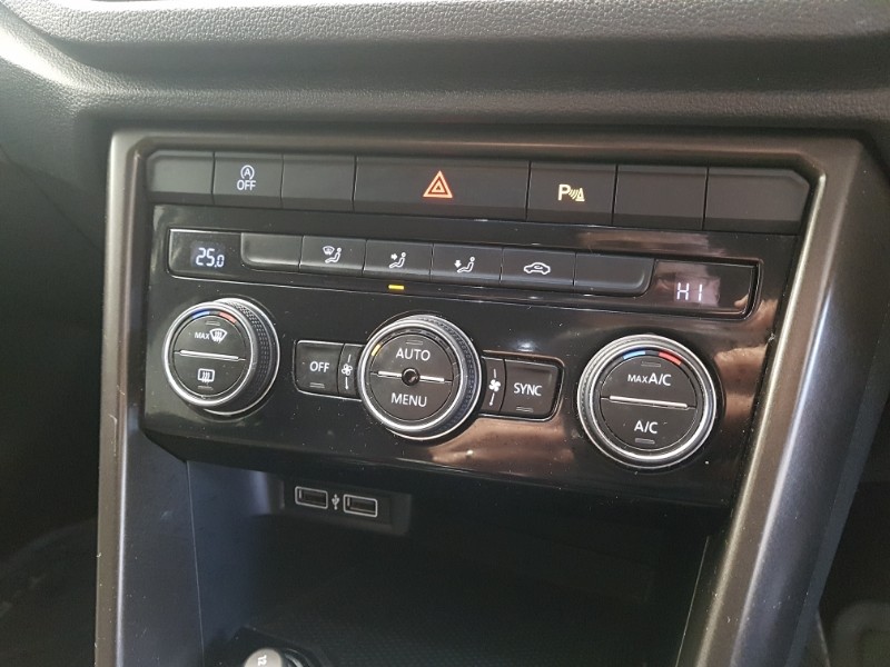 Used Volkswagen T-Roc 2018 for sale - 78093644: Photo 14