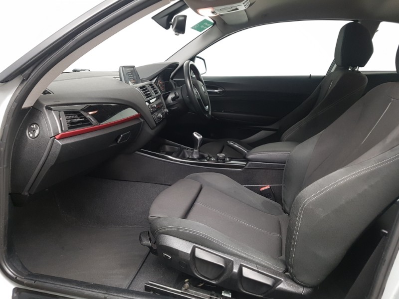 Used BMW 2 Series 2015 for sale - 76609947: Photo 5