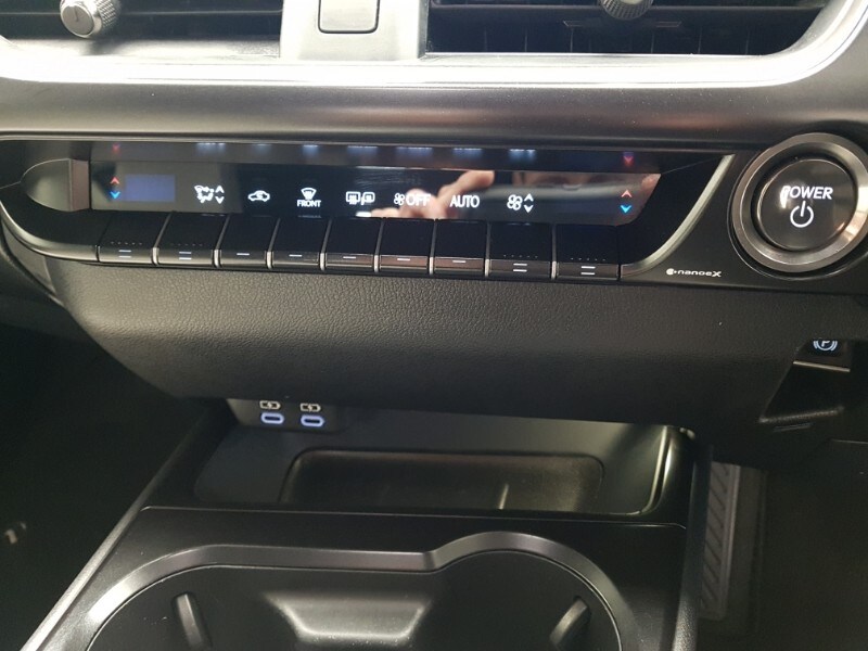 Used Lexus UX 2022 for sale - 77503600: Photo 17
