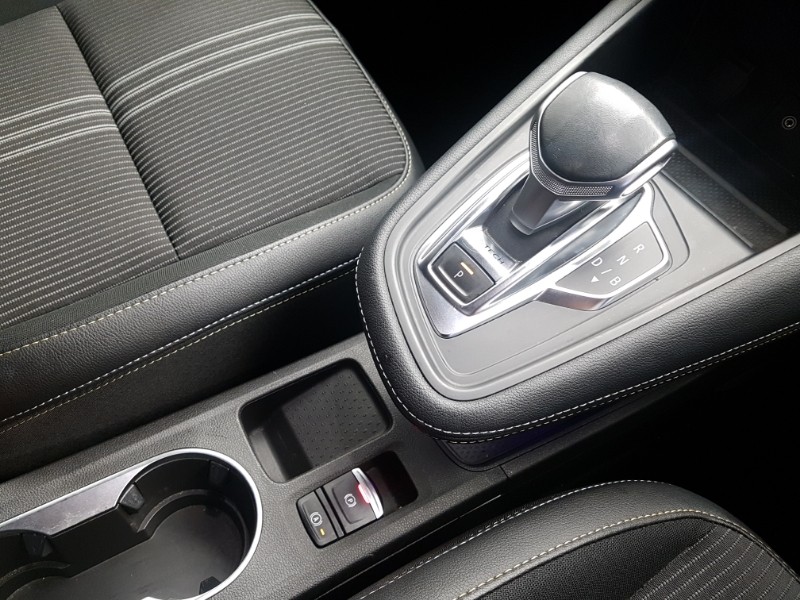 Used Renault Captur 2023 for sale - 76816449: Photo 17