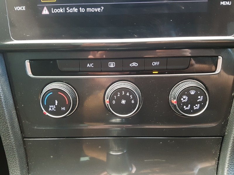 Used Volkswagen Golf 2019 for sale - 76411047: Photo 18