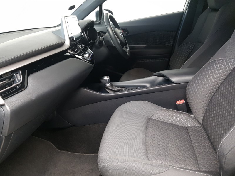 Used Toyota C-HR 2022 for sale - 77424457: Photo 5