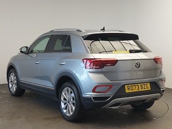Used Volkswagen T-Roc 2023 for sale - 78380926: Photo