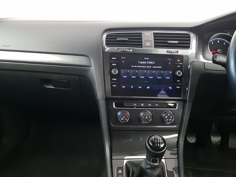 Used Volkswagen Golf 2018 for sale - 77518541: Photo 11