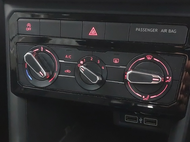 Used Volkswagen T-Cross 2019 for sale - 77841951: Photo 17