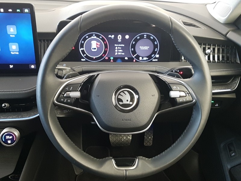 Used Skoda Superb 2024 for sale - 77750947: Photo 10