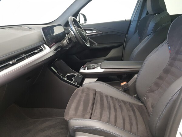Used BMW iX1 2023 for sale - 76071036: Photo 5