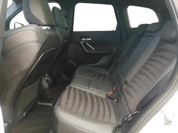 Used BMW iX1 2023 for sale - 76071036: Photo 6