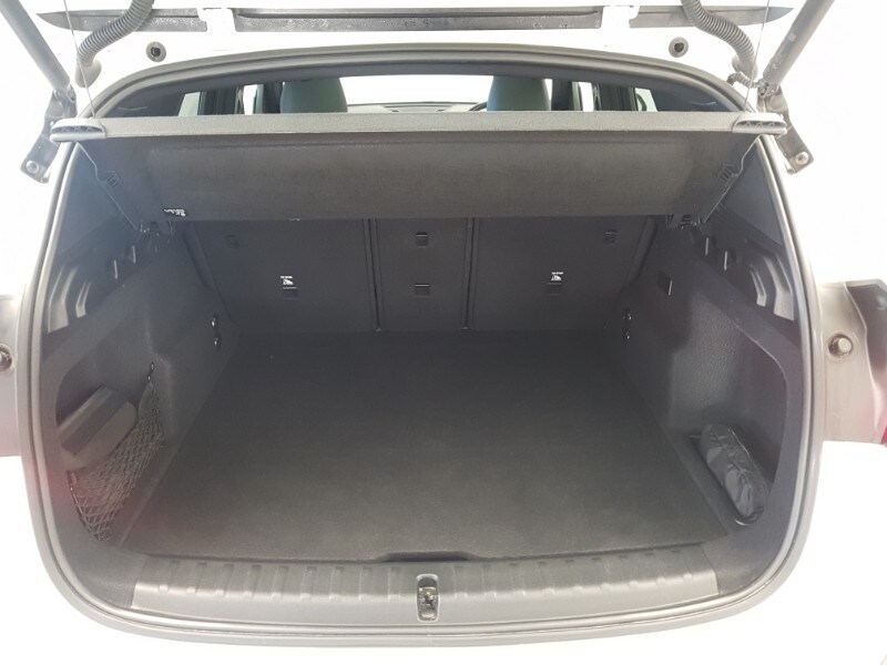 Used BMW iX1 2023 for sale - 76071036: Photo 8