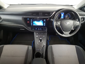 Used Toyota Auris 2017 for sale - 76213588: Photo